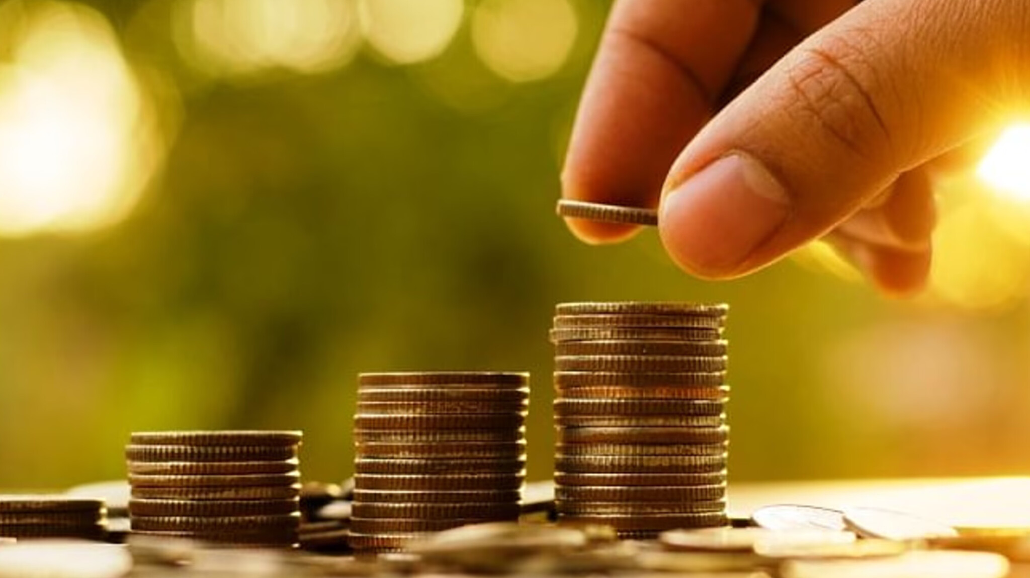 India Sees Decade-High 1,761 PE/VC Deals in 2025, Investments Jump 54%: Report